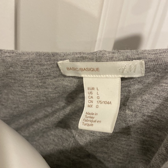 H&M Basics Grey Dress - Picture 4 of 6